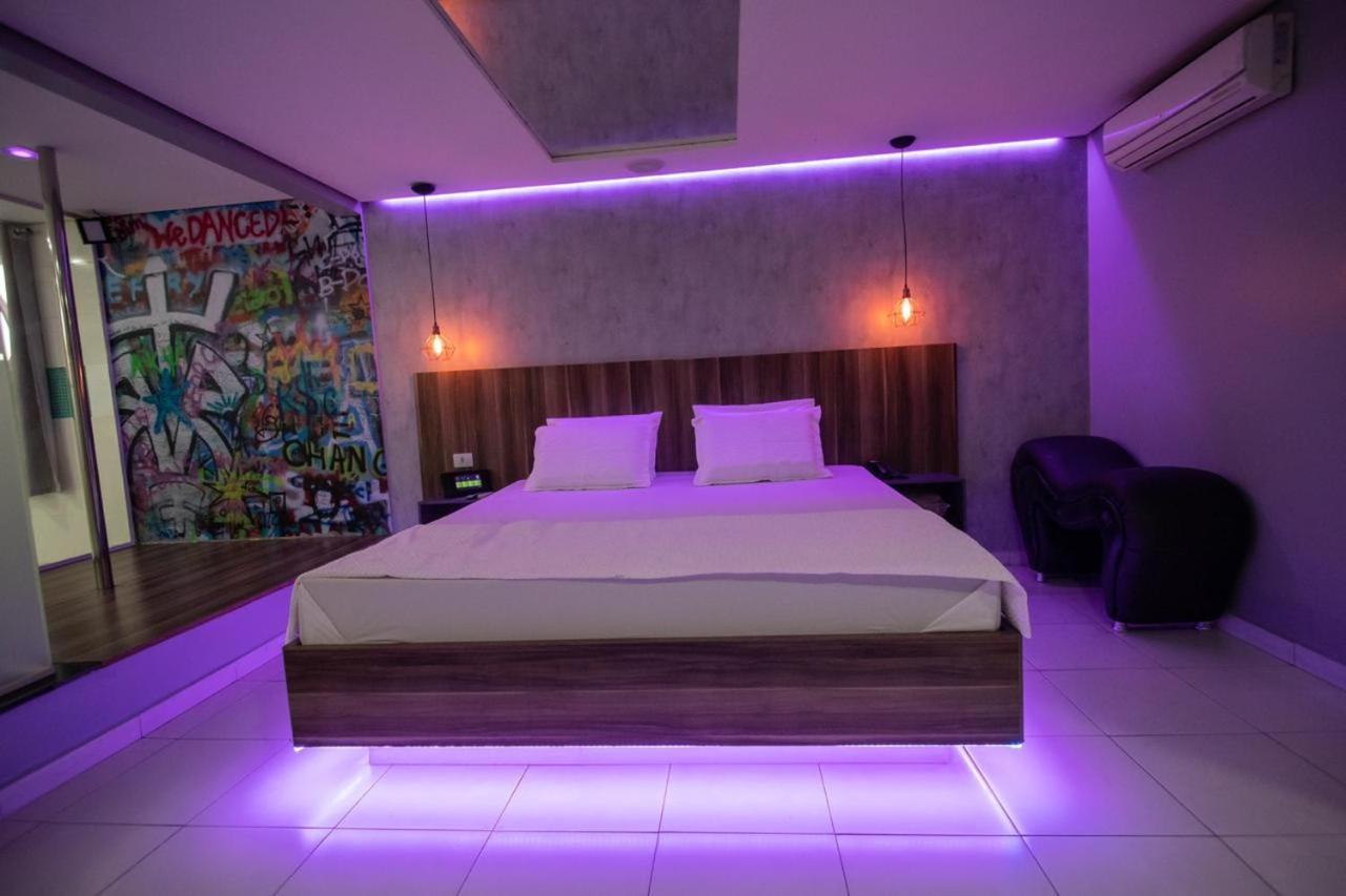 Motel Spot Сао Паоло Екстериор снимка